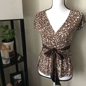 *EXPRESS* Brown x Tan Ribbon Tie Waist Blouse Top